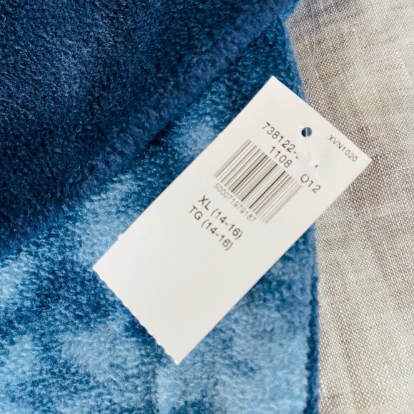 Old Navy Fleece Hoodie - Picture 4 of 4